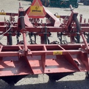 PROFILE-FORMING CULTIVATOR